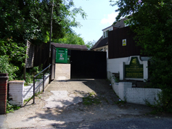 hempstead muslim Hancock, ny – if you didn't know where to look, you'd probably never find islamberg, a private muslim community in the woods of the. hempstead muslim Hancock, ny – if you didn't know where to look, you'd probably never find islamberg, a private muslim community in the woods of the.